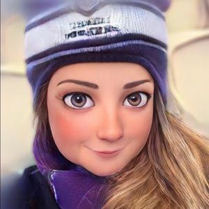 Meet your Posher, Deanna